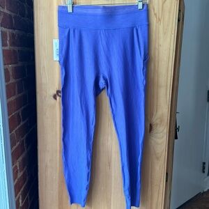 New w Tags Outdoor Voices Women’s L Violet Thrive 7/8 Legging + Bag